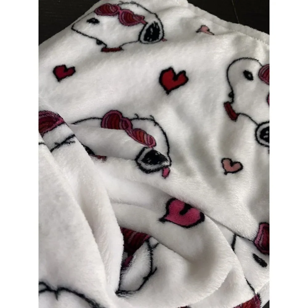 Peanuts Snoopy Hearts Valentine's Throw Blanket Super Soft 50X70” Joe‎ Cool NEW